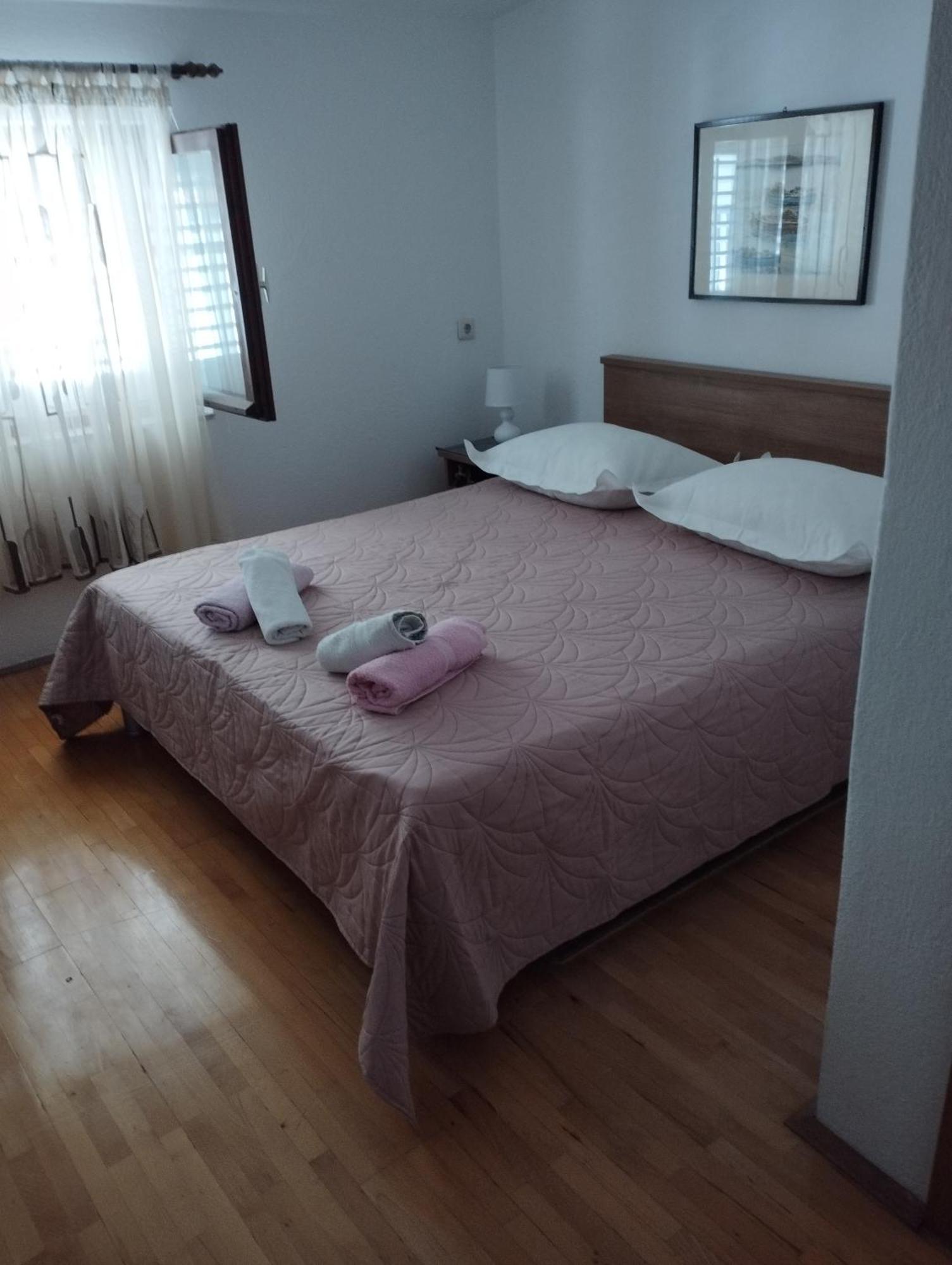 Guest House Gracijana Makarska Esterno foto