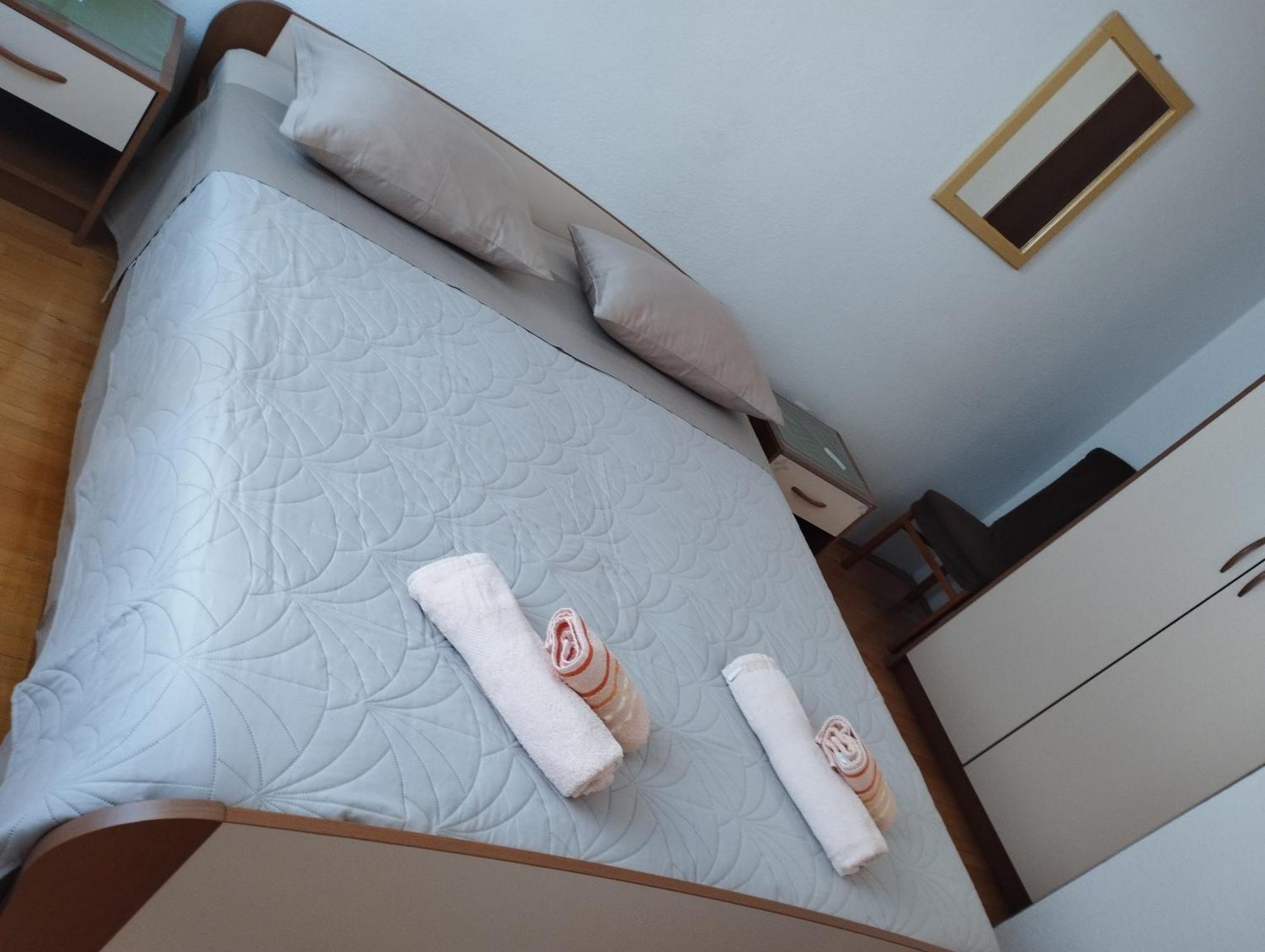 Guest House Gracijana Makarska Esterno foto